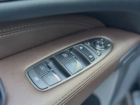 Used 2015 INFINITI QX60 Luxe w/ Deluxe Touring Package AWD/4WD image 17