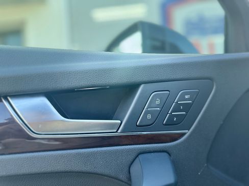 Used 2020 Audi Q5 2.0T Premium image 35