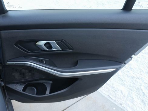Used 2025 BMW 330i Sedan RWD image 33