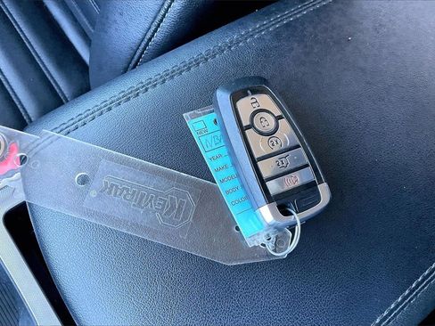 Certified 2022 Ford Edge SEL w/ Convenience Package image 36