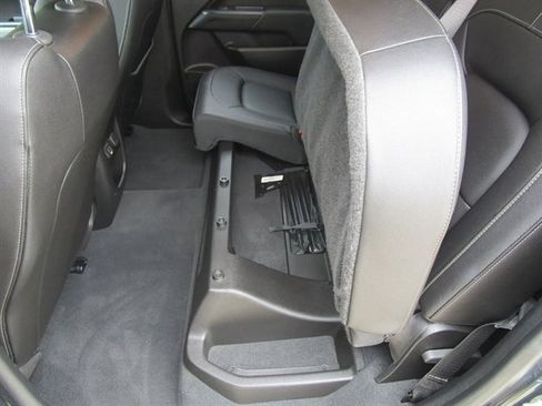 Used 2019 Chevrolet Colorado ZR2 image 19