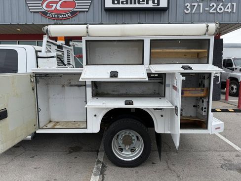 Used 2014 RAM 5500 Tradesman w/ Max Tow Package image 12