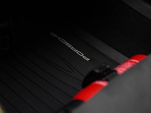 Used 2024 Porsche 718 Cayman GT4 RS w/ Weissach Package image 16