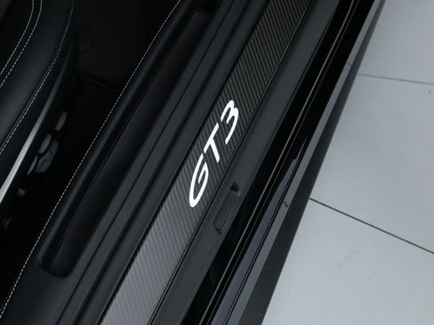 Used 2026 Porsche 911 GT3 image 19