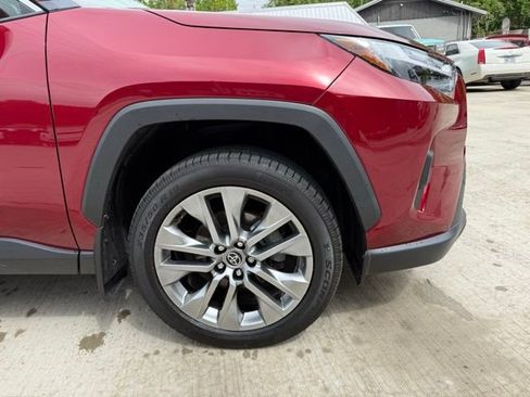 Used 2023 Toyota RAV4 XLE Premium AWD/4WD image 92