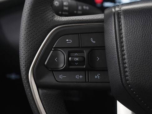 Used 2025 Toyota Tundra Limited image 25