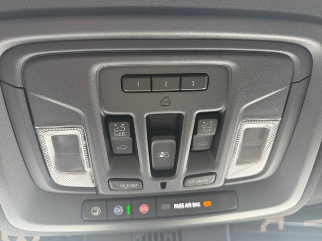 Used 2026 Chevrolet Silverado 3500 High Country w/ High Country Premium Package AWD/4WD image 24