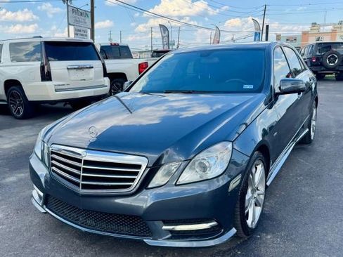 Used 2012 Mercedes-Benz E 350 4MATIC Sedan image 1