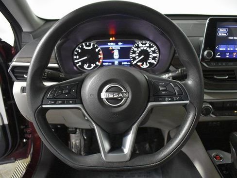 Certified 2023 Nissan Altima 2.5 SV image 15