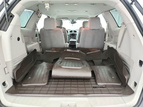 Used 2017 Buick Enclave Convenience FWD image 29