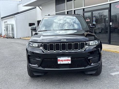 New 2026 Jeep Grand Cherokee Laredo AWD/4WD image 4
