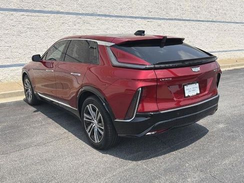 Certified 2024 Cadillac Lyriq Luxury RWD image 5