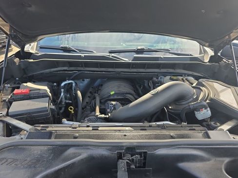 Used 2021 Chevrolet Silverado 1500 RST w/ Redline Edition image 35