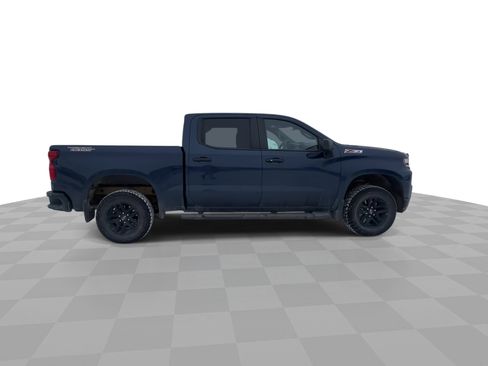 Used 2021 Chevrolet Silverado 1500 LT Trail Boss image 9