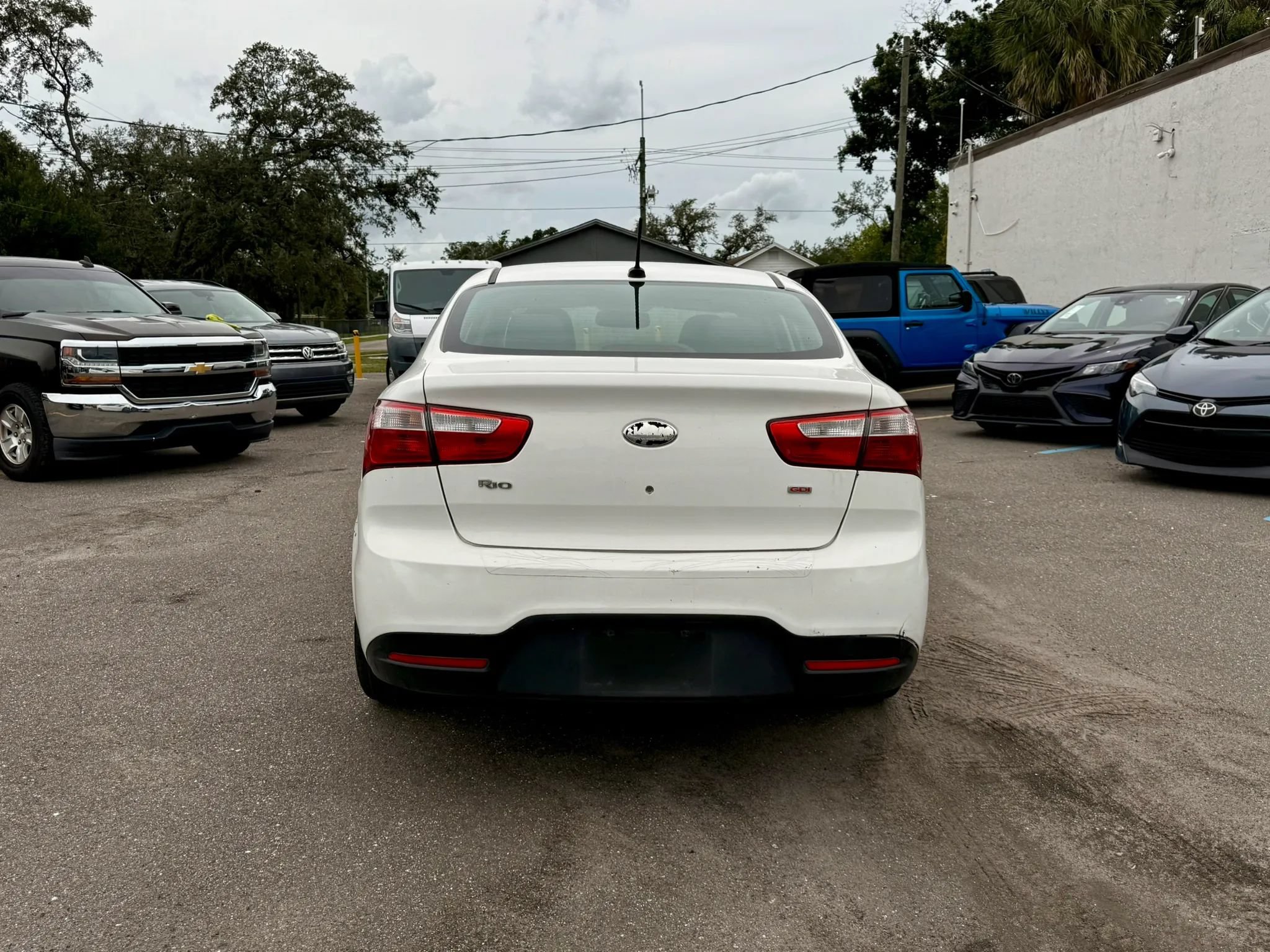 Used 2013 Kia Rio LX w/ PWR Pkg FWD image 4