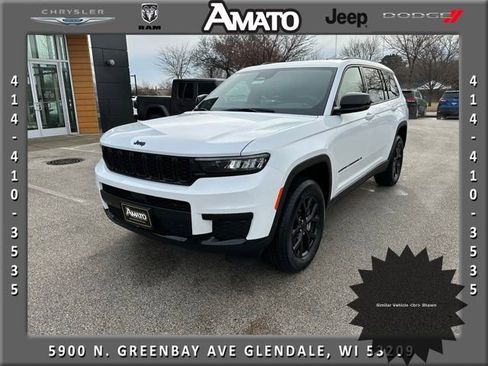 New 2025 Jeep Grand Cherokee Altitude AWD/4WD image 1