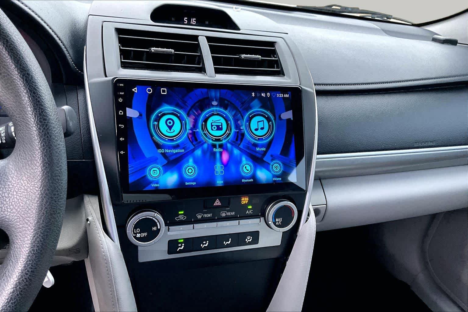 Used 2012 Toyota Camry LE FWD image 29