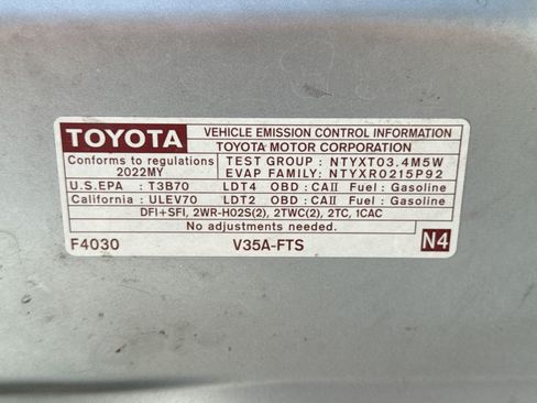 Used 2022 Toyota Tundra Limited RWD image 18