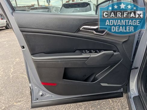 Used 2023 Kia Sportage EX FWD image 14