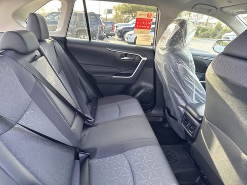 New 2025 Toyota RAV4 XLE FWD image 27