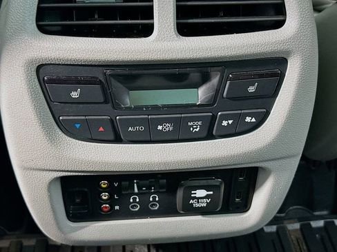 Used 2016 Honda Pilot Elite image 19
