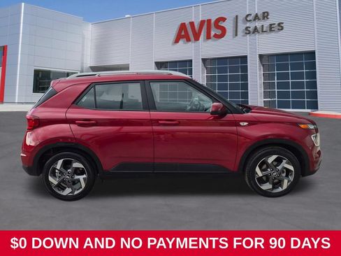 Used 2025 Hyundai Venue SEL FWD image 5