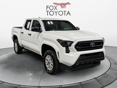 Used 2026 Toyota Tacoma SR AWD/4WD image 8