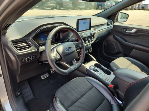 Used 2024 Ford Escape ST-Line AWD/4WD image 18