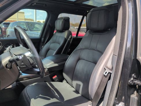 Used 2019 Land Rover Range Rover HSE image 30
