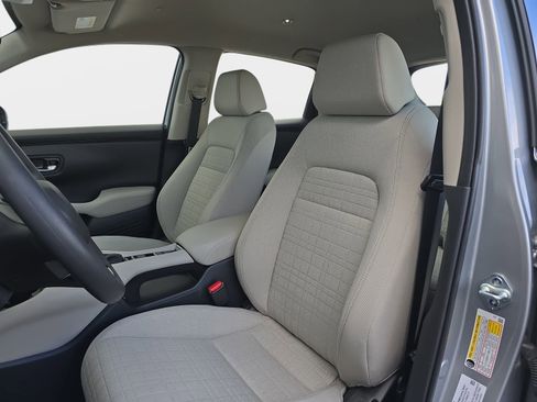 Certified 2025 Honda HR-V LX image 15