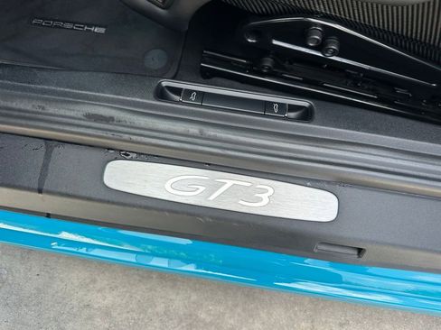 Certified 2018 Porsche 911 GT3 RWD image 20
