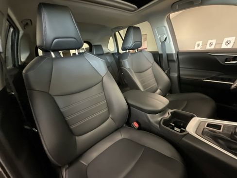 Used 2024 Toyota RAV4 XLE Premium image 19