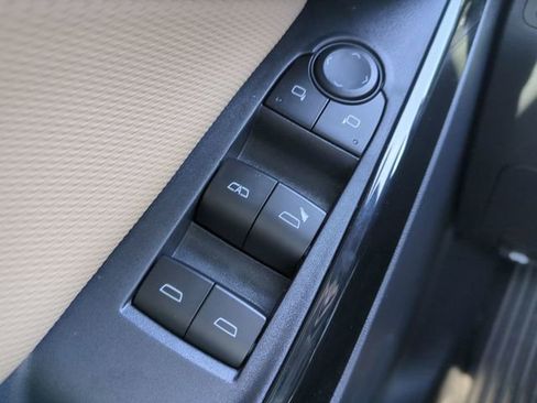 New 2026 Chevrolet Equinox ACTIV FWD image 23