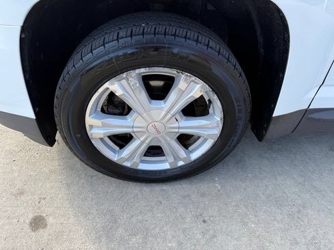 Used 2017 GMC Terrain SLE FWD image 13