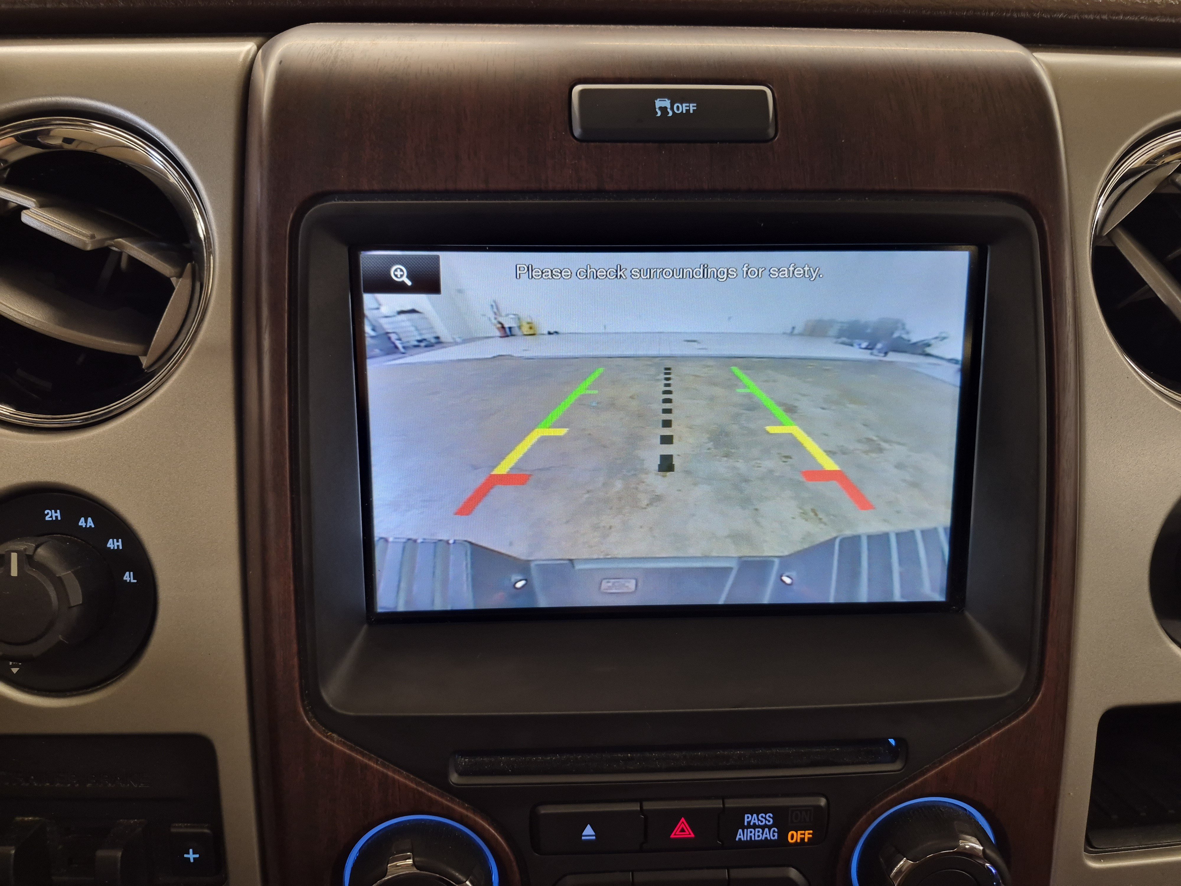 Used 2014 Ford F150 King Ranch w/ King Ranch Luxury Package AWD/4WD image 36