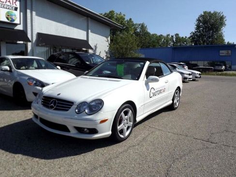 Used 2005 Mercedes-Benz CLK 500 Cabriolet image 2