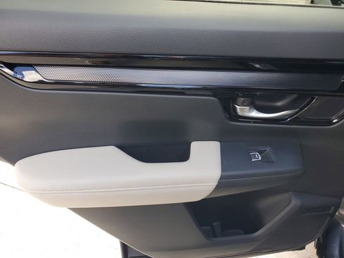Used 2024 Honda CR-V EX-L image 14