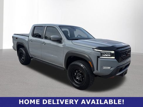 Used 2024 Nissan Frontier PRO-4X w/ Technology Package image 1