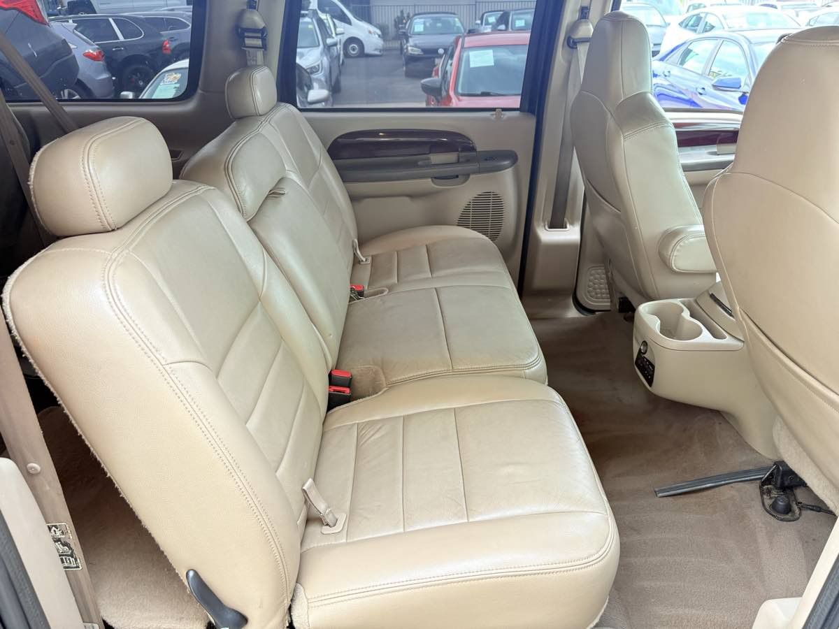 Used 2003 Ford Excursion Limited AWD/4WD image 11