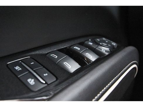 Certified 2024 Cadillac Escalade Sport Platinum w/ LPO, ONYX Package image 21