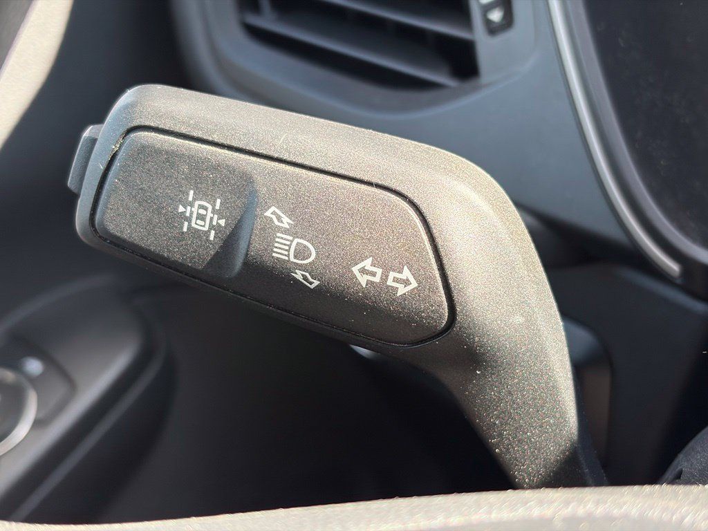 Used 2020 Ford Escape SE AWD/4WD image 25