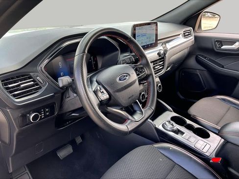 Used 2025 Ford Escape ST-Line FWD image 15