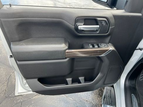 Used 2020 Chevrolet Silverado 1500 LT w/ All-Star Edition image 25