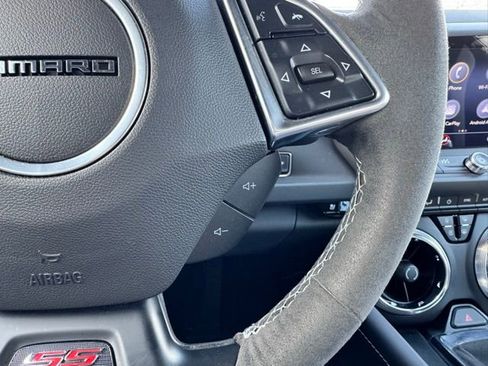 Used 2022 Chevrolet Camaro SS RWD image 29