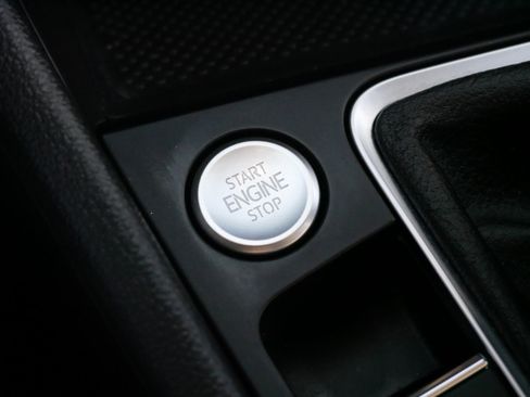 Certified 2023 Volkswagen Jetta SE image 27