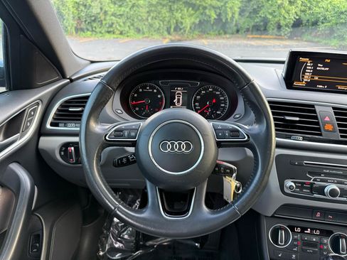 Used 2018 Audi Q3 2.0T Premium FWD image 28