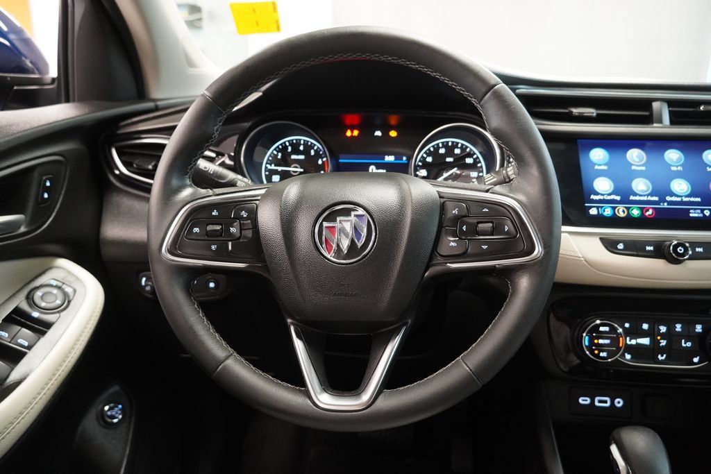 Used 2022 Buick Encore GX Select AWD/4WD image 18
