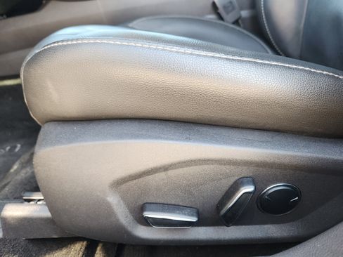 Used 2013 Ford Fusion Titanium w/ Titanium Driver Assist Pkg image 24