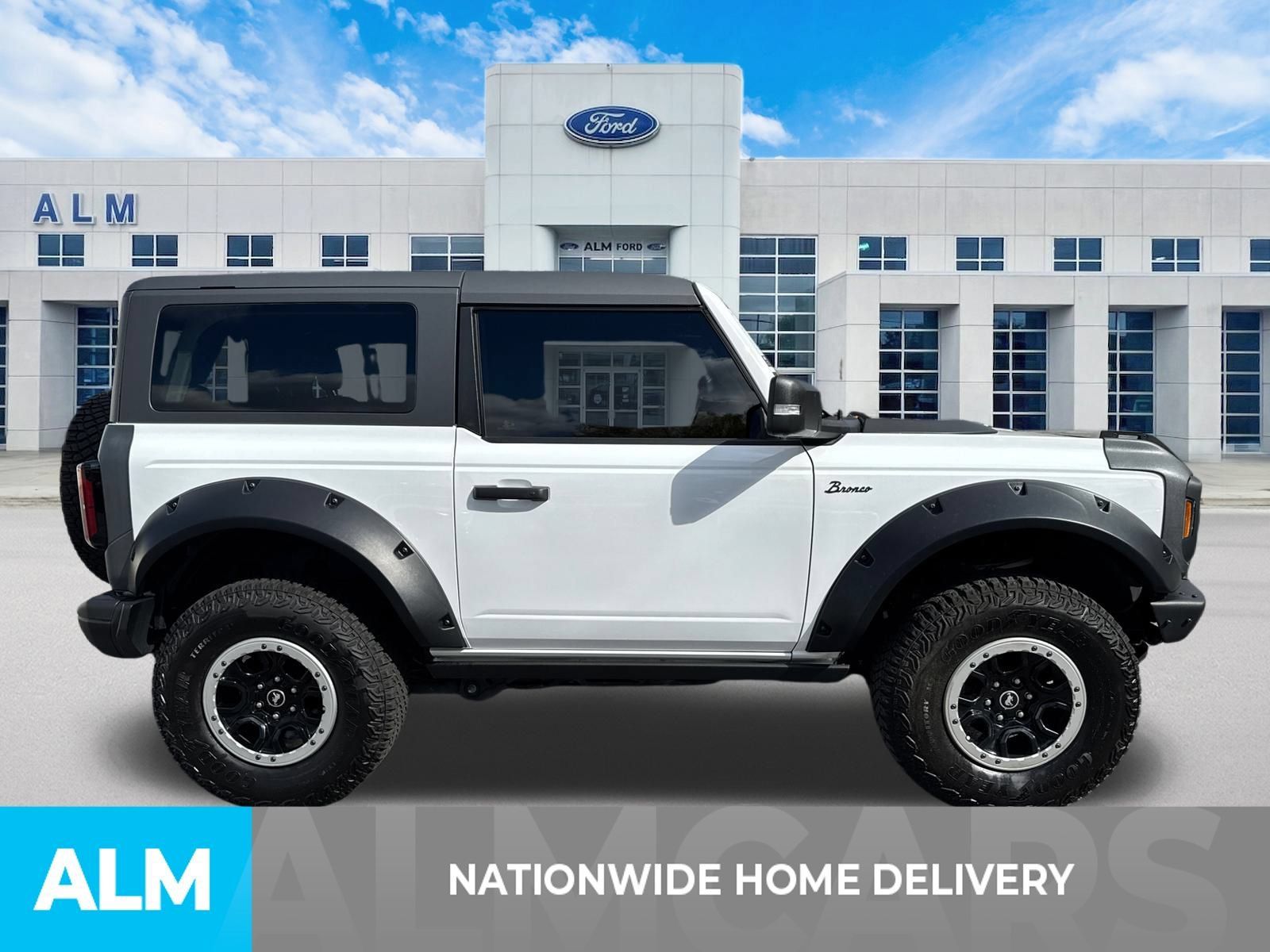 Used 2024 Ford Bronco Badlands w/ Sasquatch Package AWD/4WD image 4