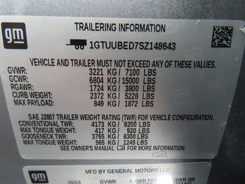 Used 2025 GMC Sierra 1500 SLE image 63